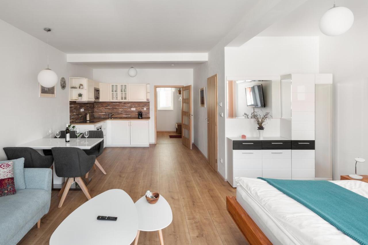 Appartement Rezidence Konevova, Mikulov Extérieur photo